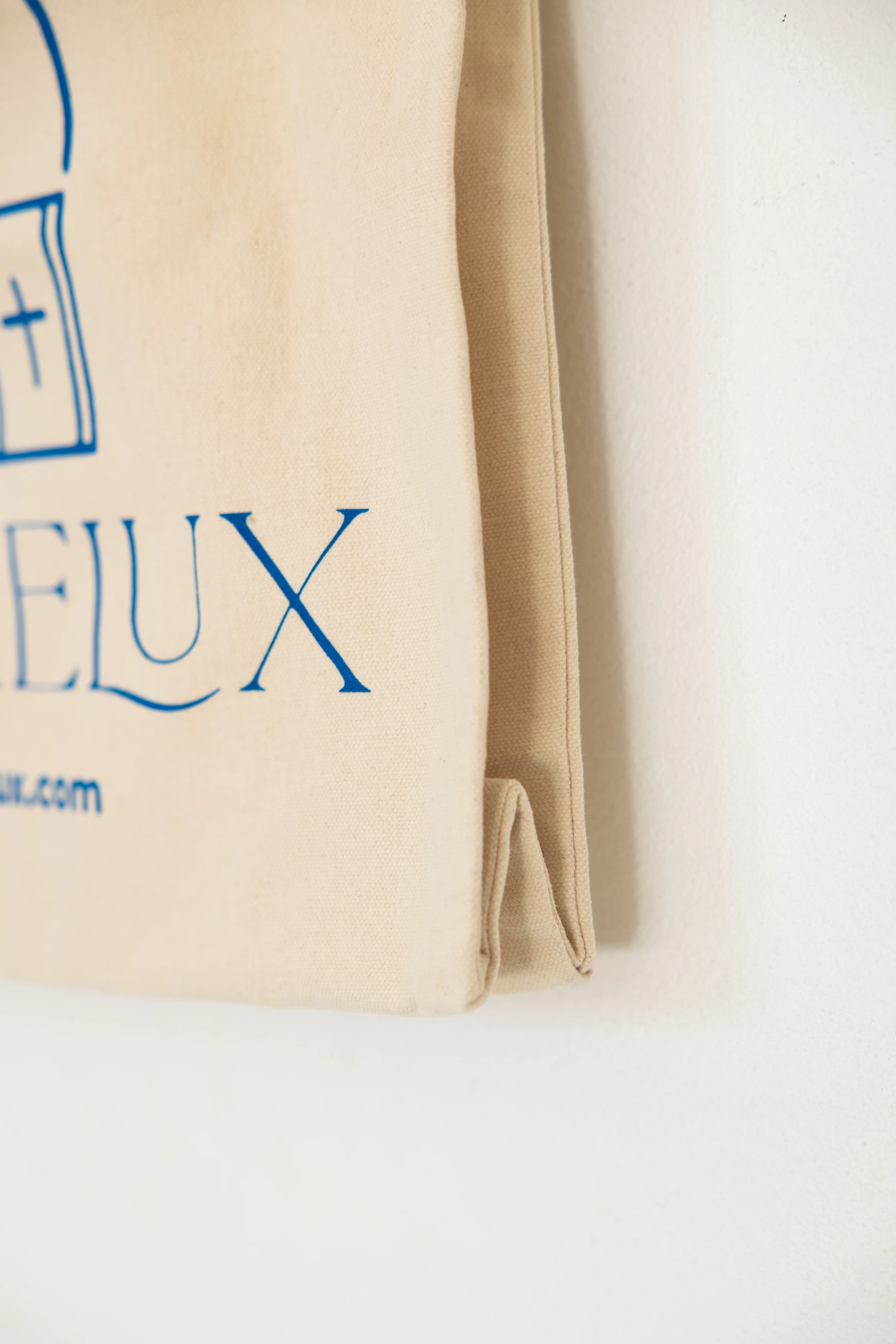 Israelux Tote - Image 4